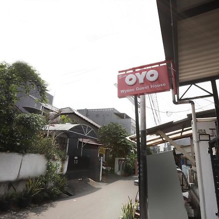 Oyo 345 Wynne Residence Yakarta Exterior foto